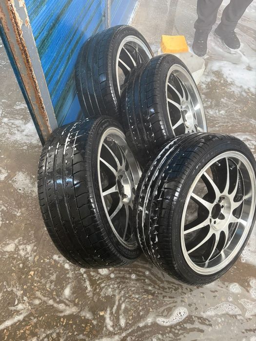 Диски с шинами в сборе