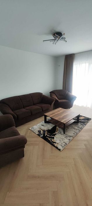 Inchiriez apartament 2 camere