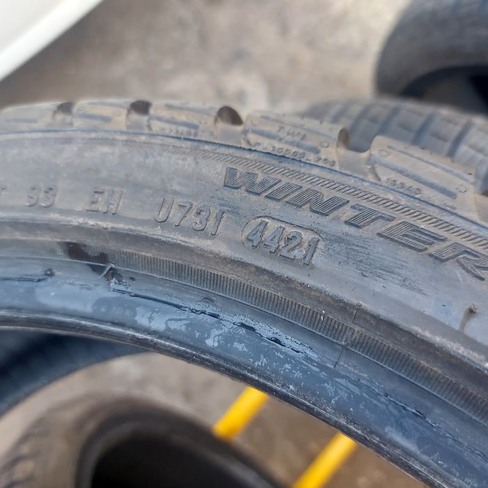 205/40/17" Pirelli 4бр.гуми.dot4421