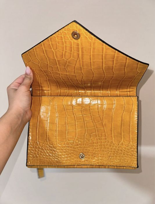 Plic elegant - perfect pentru ocazii - Zara