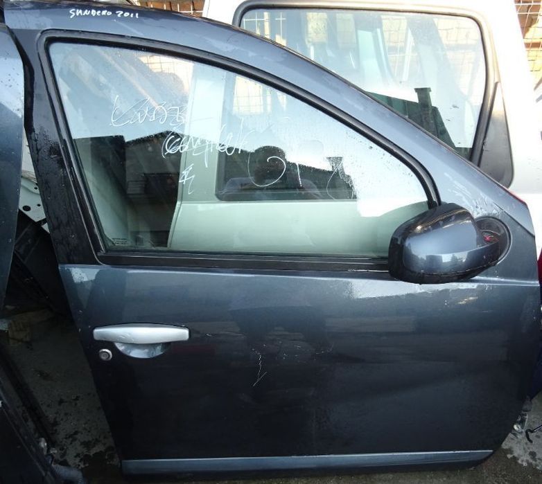 Usa dreapta fata Dacia Duster fara anexe