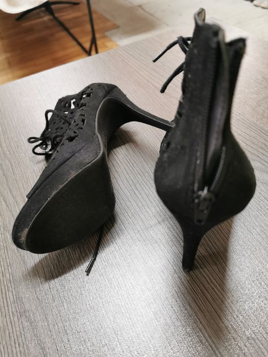 Дамски сандали от велур