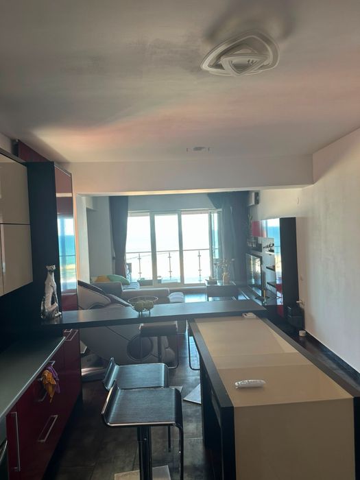 Apartament exclusivist de închiriat cu vedere spectaculoasă către Plaja Reyna