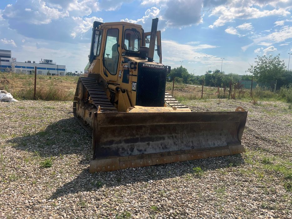 De vanzare Buldozer Caterpillar D4
