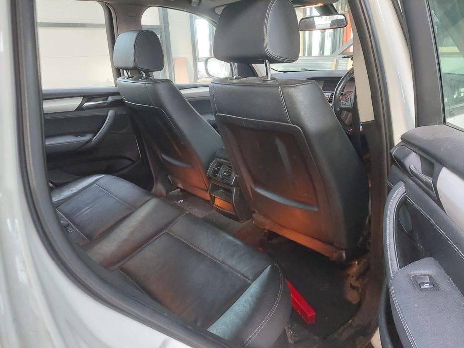 Dezmembram BMW X1, an 2013,motor 2.0 d, automat 4x4