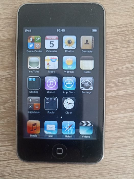 iPod   tuch  8GB