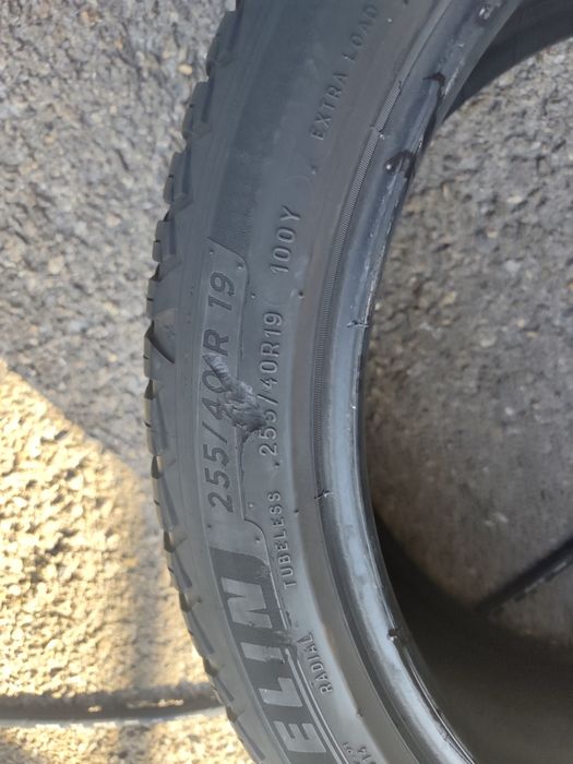 255/40/19" 2бр Michelin cross climate 2,dot2122,5mm