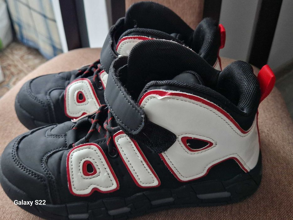 Adidas copii marimea 35