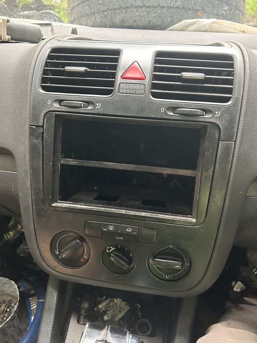 На Части Vw Golf 5 1.6 FSI автоматик DSG ,1.9 TDI 2.0 TDI