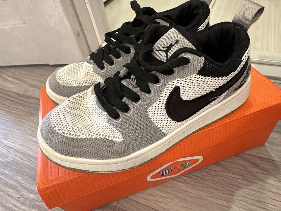 Продам кеды Nike Jordan