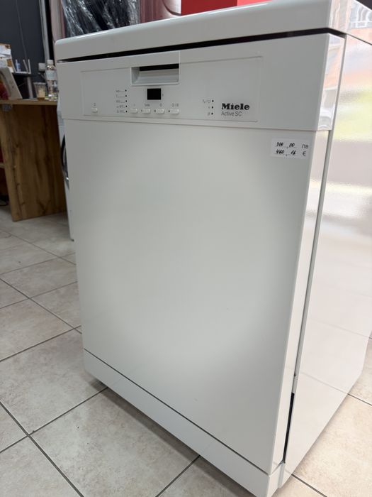 Miele G 4203 sc свободностояща миялна 14 комплекта  /24 мес гаранция