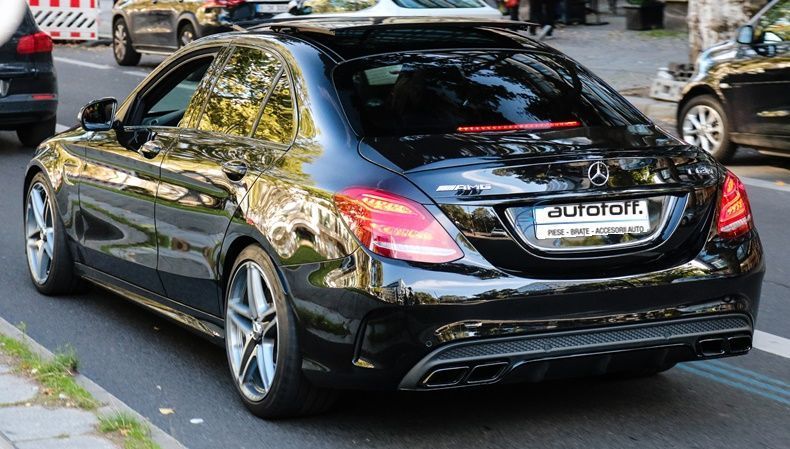 Difuzor bara spate Mercedes W205 C-Class (14-18) C63 Black Design