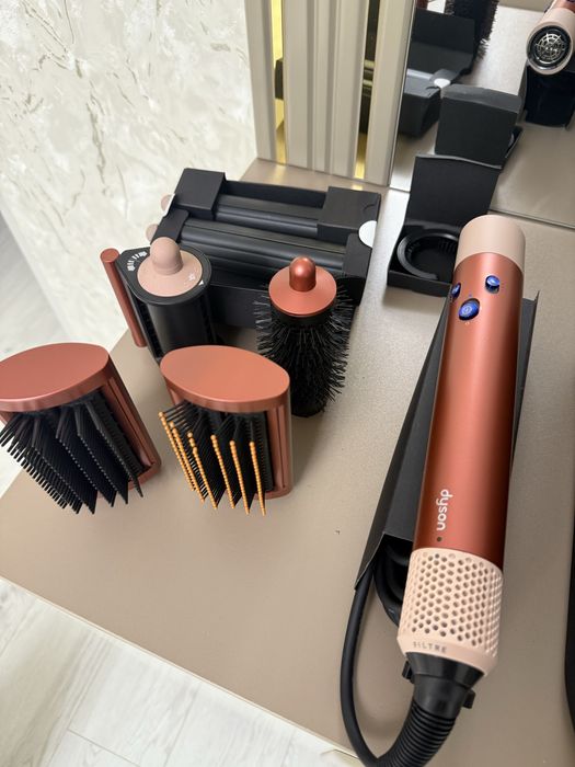 Dyson airwrap complete long Малайзия