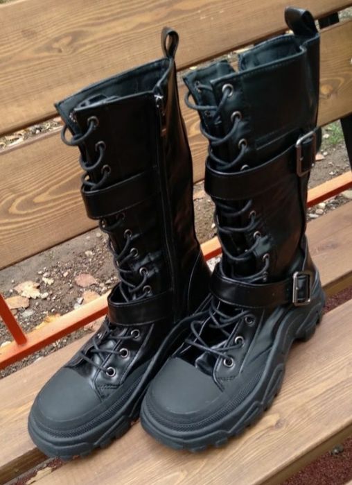 Распродажа осенней женской обуви