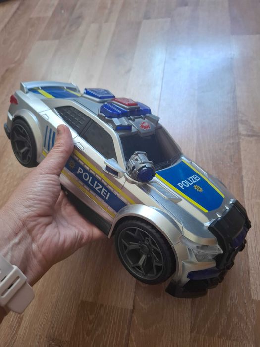 Голяма полицейска кола от Dickie toys