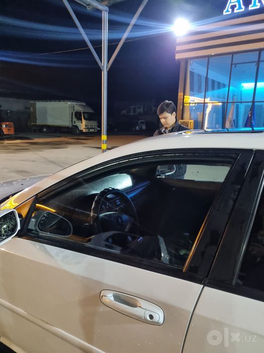 Lacetti avtomat sotiladi