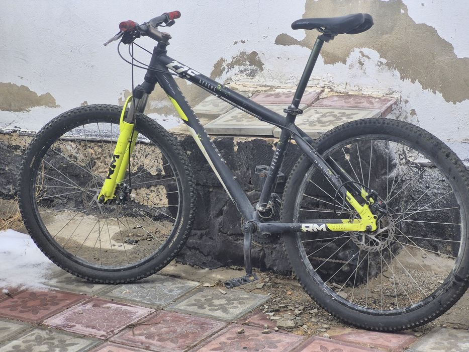 Продается Спортивный велосипед