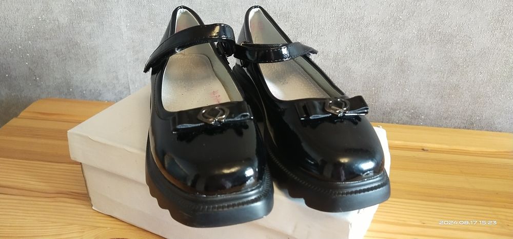 Туфли школьные для девочки