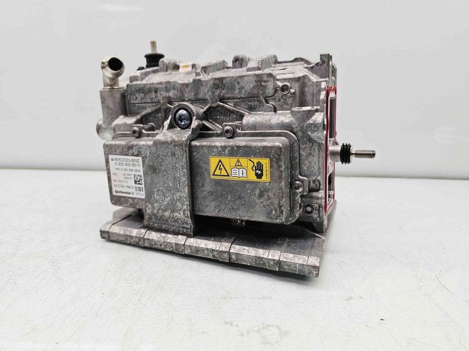 Convertizor de tensiune Mercedes Clasa C (W205) [Fabr 2014-prezent] A