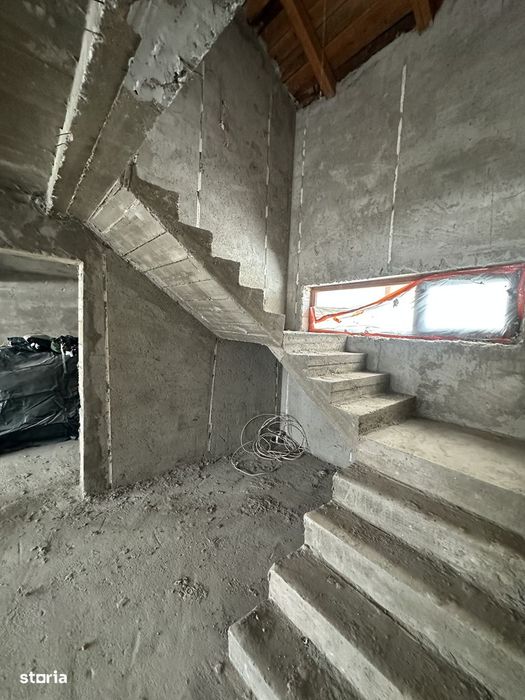 Casă P + M, 260 mp construcție + 2300 mp teren, Ionoseni (Bucecea)