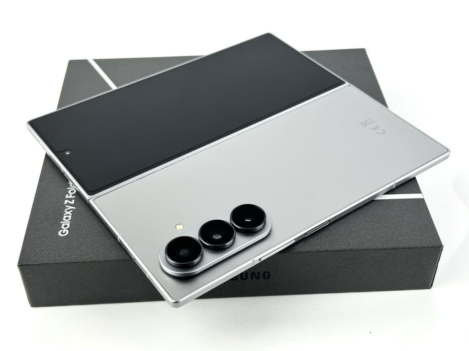 НОВ! Samsung Galaxy Z Fold 7 5G 512GB Silver Shadow 2г. Гаранция!