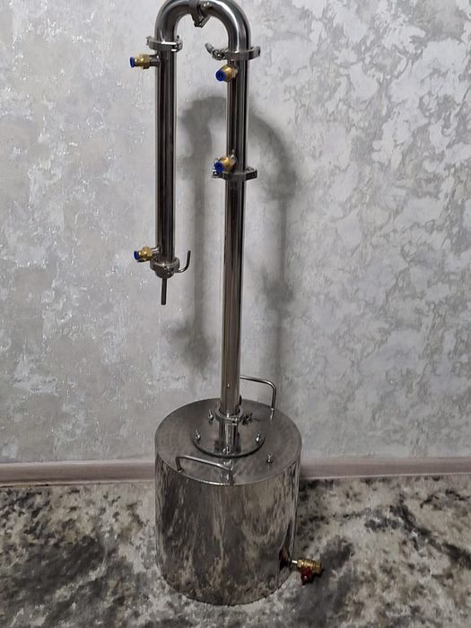 Продам дистиллированной аппарат на 20л