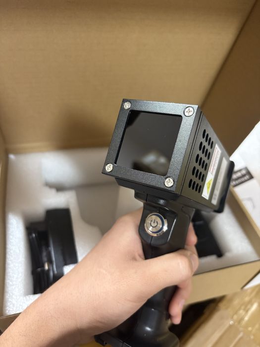 Ультрафиолетовый фонарь