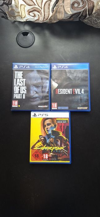 Vand jocuri ps4/ps5 in stare excelenta