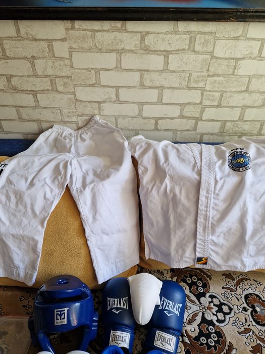 Продаю аммуницию на Тхеквандо