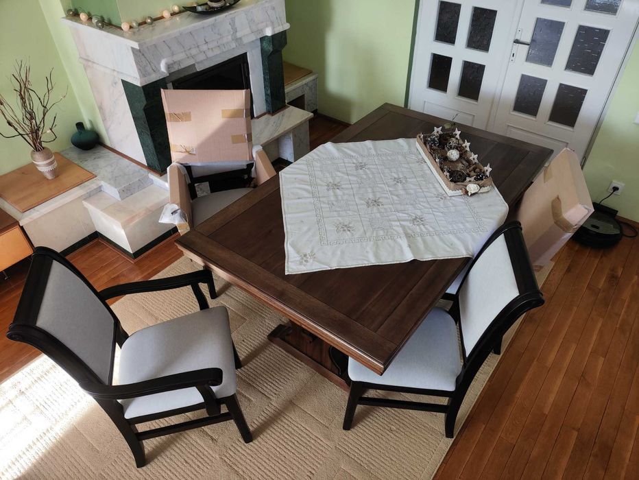 Set 8 Scaune Maiestuos - Eleganță Clasică din Fag Masiv