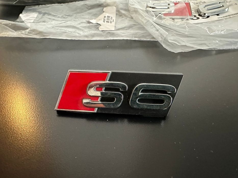 Original emblema Audi S6