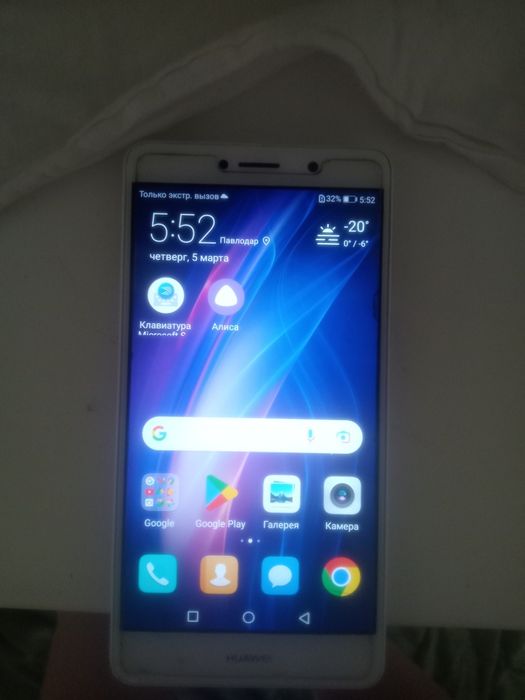 Продам Huawei...