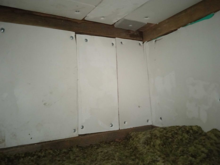 Продам будку собачью