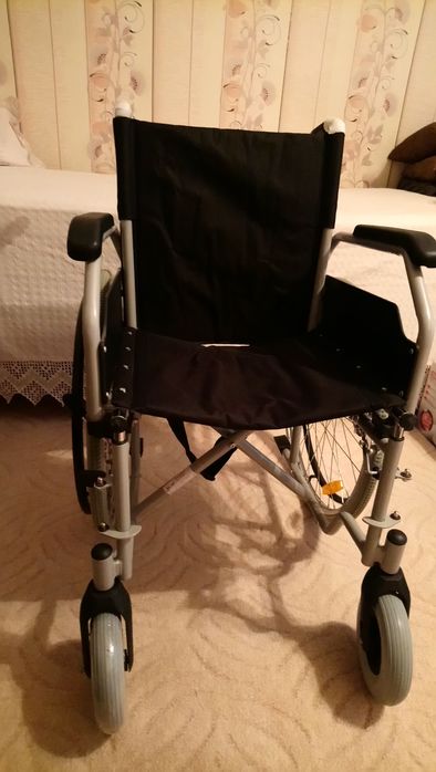 Инвалидна количка