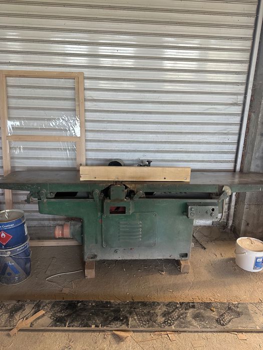 Планя-4 Ножа,Дървообработваща машина