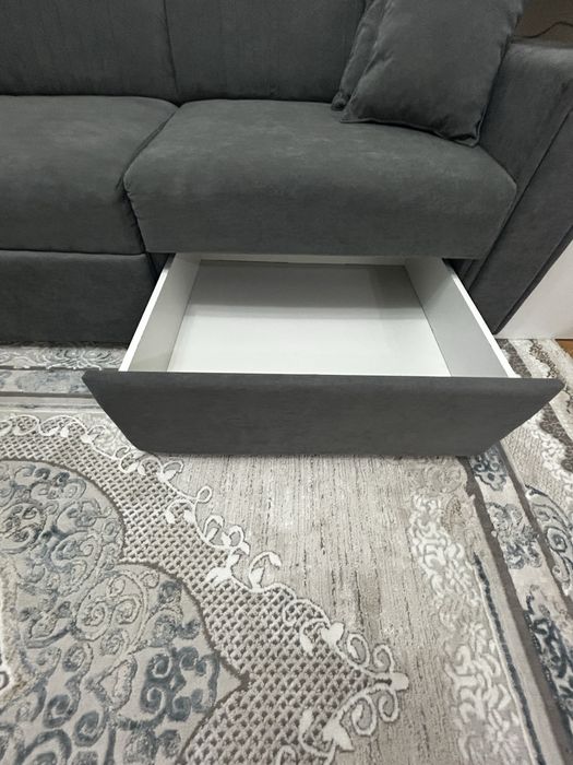 Продам диван новый