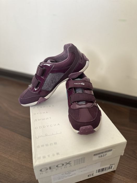 Кроссовки Geox новые