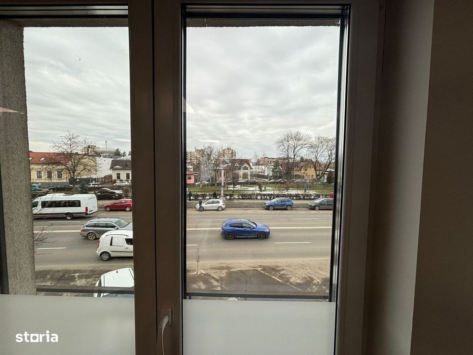 De Inchiriat Spatiu Comercial LUX In 7 Noi, Front Stradal Mare, PARTER