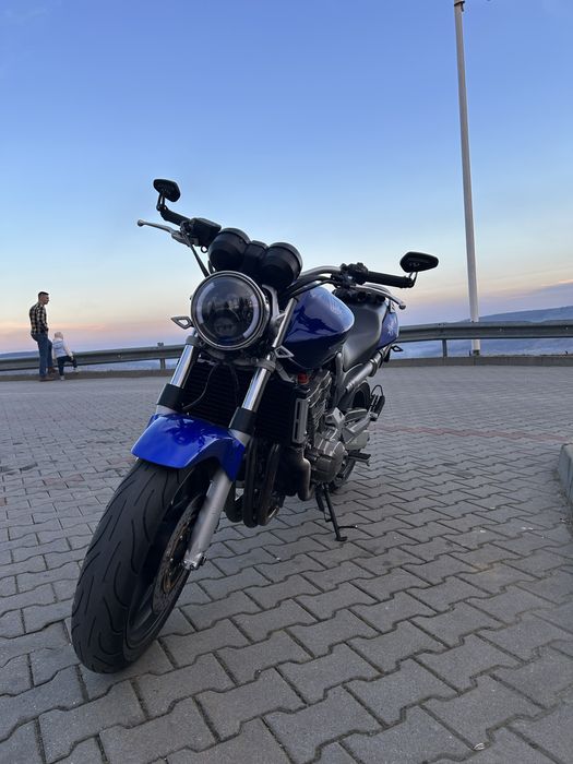 Honda Hornet 919