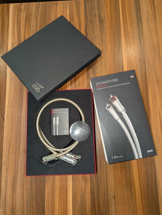 Аудио кабели QED Signature Audio 40 RCA