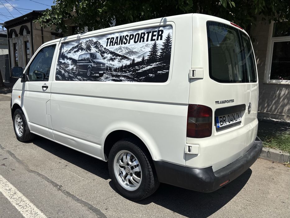 VOLKSWAGEN Transporter 2006 — imagine 3