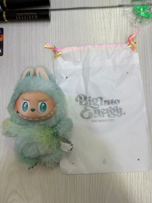 Игрушка лабубу оригинал