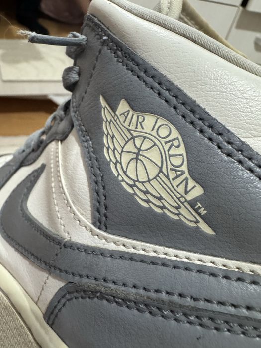 Jordan 1 air Mid Stealth