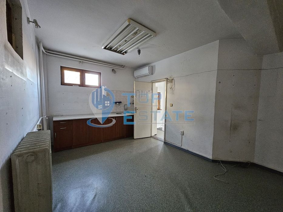 Дава се под наем Магазин в Велико Търново, Център - 85 кв.м за 459 € - Снимка #6