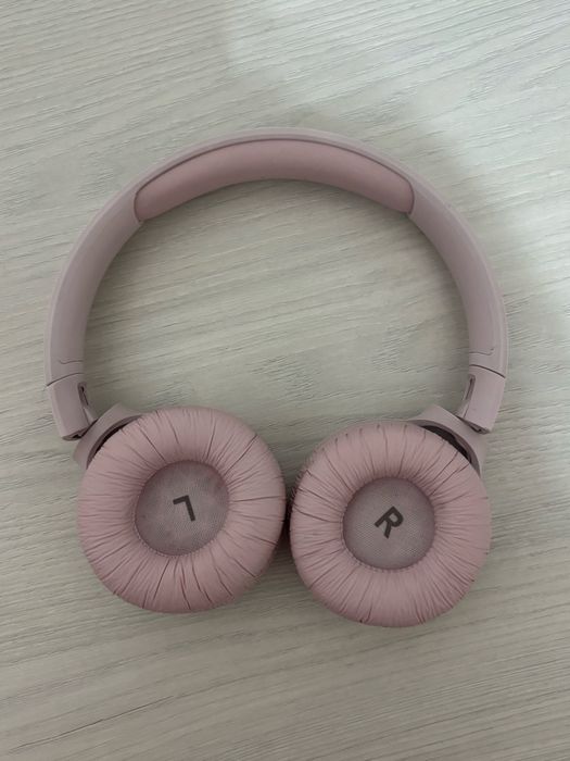 Наушник JBL розовый