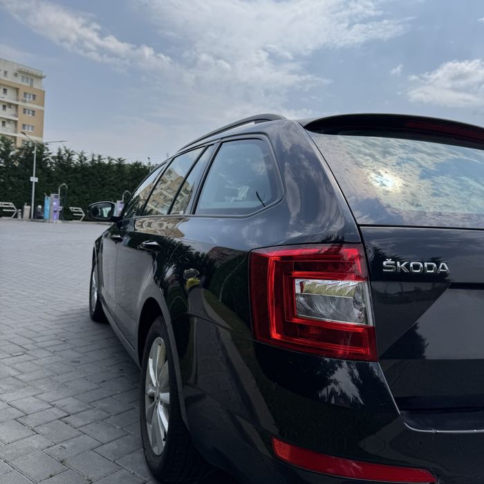 SKODA Octavia 2016 — imagine 3