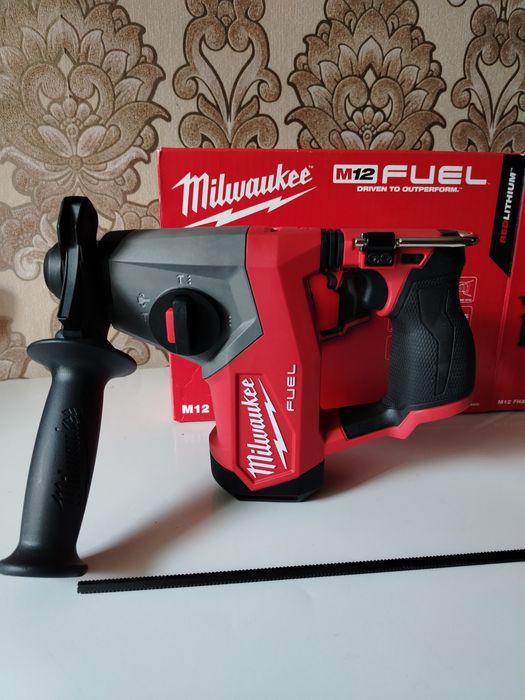 Продам инструменты Milwaukee