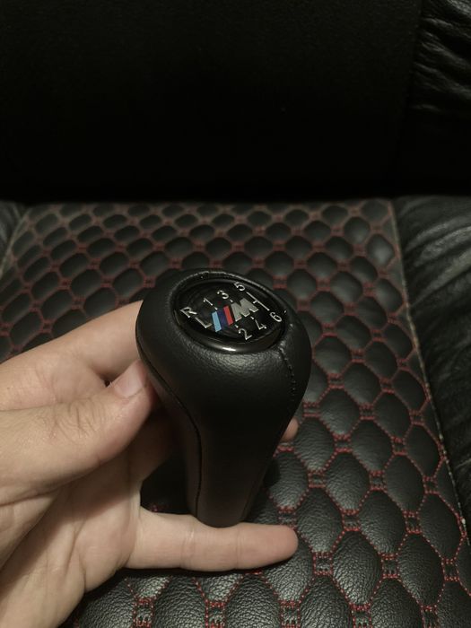 Bmw M3,M5 топка скоростен лост е30,е36,е46,е39,е90,е92,е60