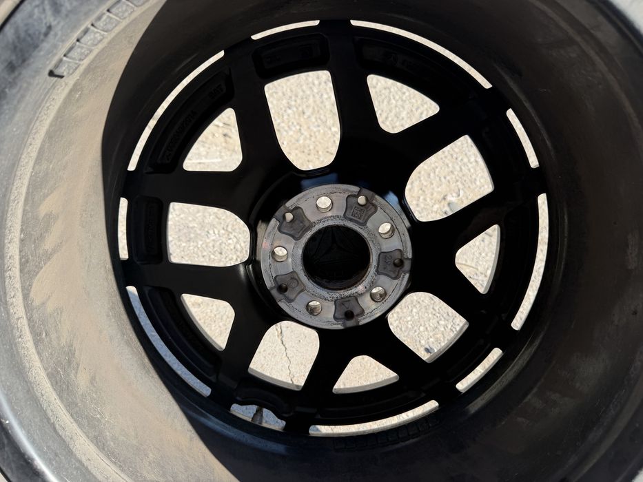 Mercedes 19" Amg night + Hankook 245/40/19