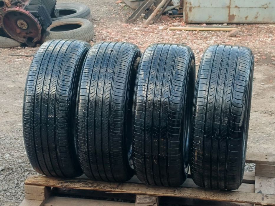 225/55/18 MAXXIS